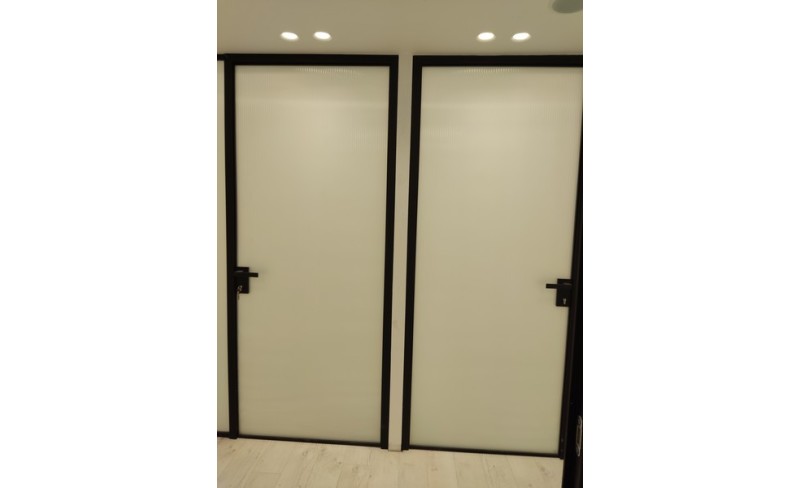 ΠΟΡΤΕΣ ΠΟΡΤΕΣ
